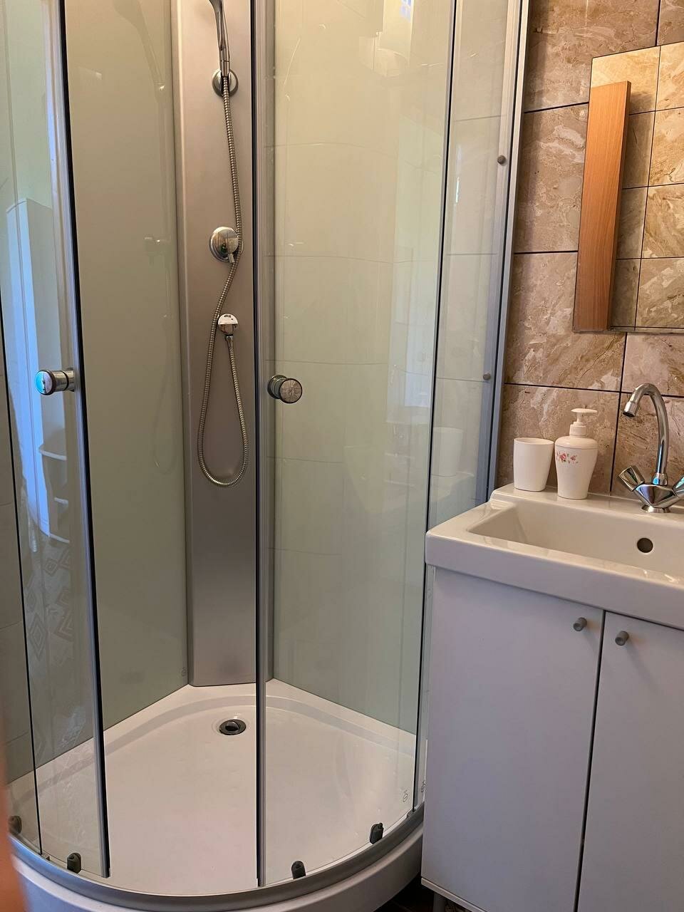 Гостиница Анюта Сочи-92