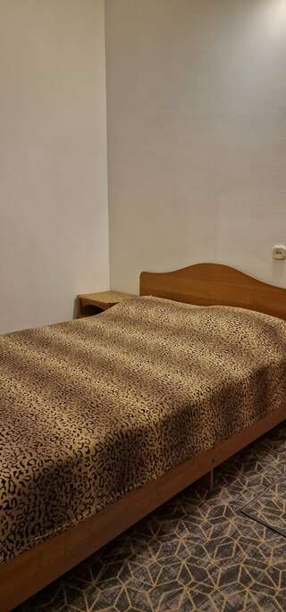 Гостиница Анюта Сочи Двухместный номер с 1 кроватью или 2 отдельными кроватями-10