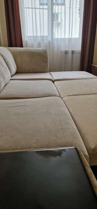 Гостиница Анюта Сочи Четырехместный номер с собственной ванной комнатой вне номера-12